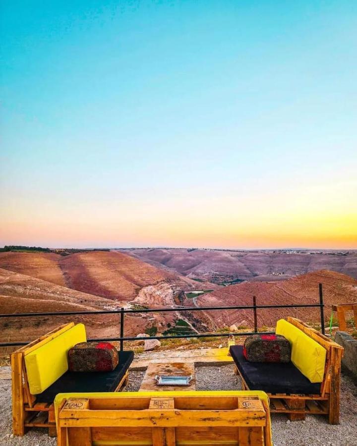מלון מאדאבה Wadi Al-Wala View Camp מראה חיצוני תמונה